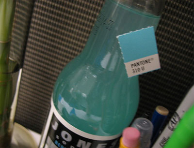 pantonecolor2.jpg