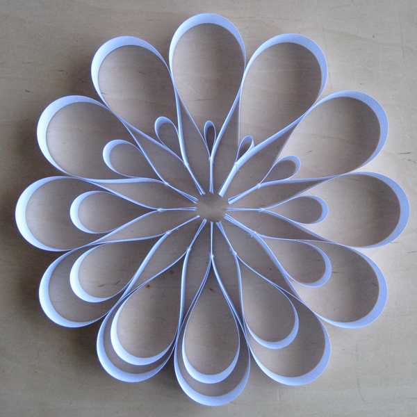 papermodel_petals.jpg